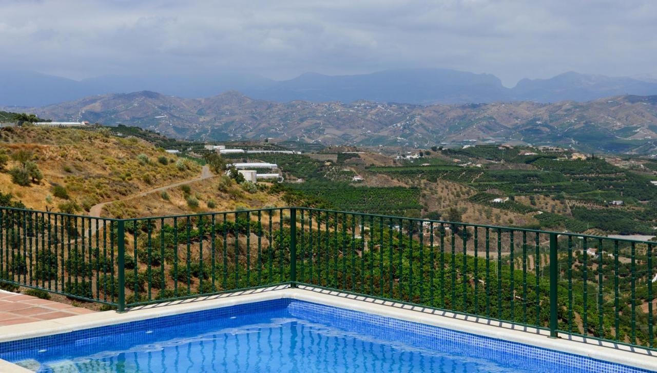 Villa Portillo Iznate Exteriér fotografie